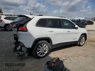 2017 Jeep Cherokee Limited with VIN 1C4PJLDS7HW507592, listed as a Copart auction lot 47793065 with 90,653 mi miles and Salvage Title. Bid and sale history available at carsss.com. Image 3.