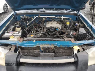2001 Nissan Frontier SE with VIN 1N6ED27T71C398763, listed as a Copart auction lot 44035275 with 226,738 mi miles and Clean title. Bid and sale history available at DreamBid. Image 11.