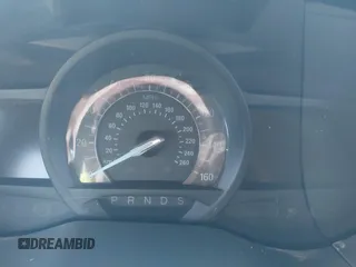 2024 Ford Edge SE z VIN 2FMPK4G99RBB18608, wystawiony jako IAAI lot #42430244 z przebiegiem Nie podano mil oraz . Historia ofert i sprzedaży dostępna na DreamBid. Obrazek 15.