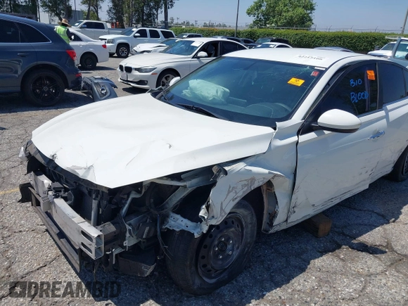 2019 Nissan Altima S z VIN 1N4BL4BV8KC122421, wystawiony jako IAAI lot #42215166 z przebiegiem Nie podano mil oraz . Historia ofert i sprzedaży dostępna na DreamBid. Obrazek 6.