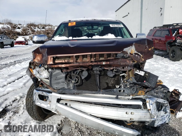 2015 Toyota Tundra Platinum z VIN 5TFAY5F17FX435589, wystawiony jako Copart lot #45215235 z przebiegiem Nie podano mil oraz Szkoda całkowita • Salvage title. Historia ofert i sprzedaży dostępna na DreamBid. Obrazek 5.