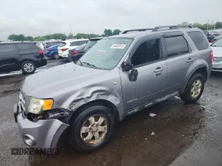 2008 Ford Escape Limited с VIN 1FMCU94138KA96260, выставлен на аукционе Copart как лот 64089815 с пробегом 213 053 миль миль и Списание • Salvage title. История ставок и продаж доступна на DreamBid. Изображение 1.