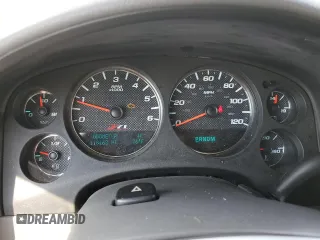 2010 Chevrolet Avalanche LT with VIN 3GNVKFE0XAG187487, listed as a Copart auction lot 65363125 with 118,162 mi miles and Clean title. Bid and sale history available at DreamBid. Image 9.
