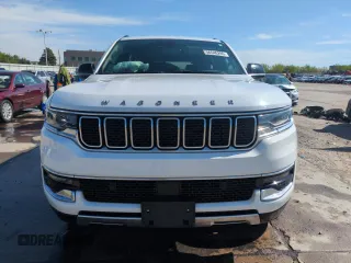 2023 Jeep Wagoneer Series III с VIN 1C4SJSDP8PS540588, выставлен на аукционе Copart как лот 56546295 с пробегом 47 041 миль миль и Списание • Salvage title. История ставок и продаж доступна на DreamBid. Изображение 5.