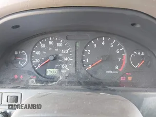 2000 Nissan Maxima GXE z VIN JN1CA31D0YT739248, wystawiony jako IAAI lot #42089086 z przebiegiem 140 979 mil mil oraz . Historia ofert i sprzedaży dostępna na DreamBid. Obrazek 7.