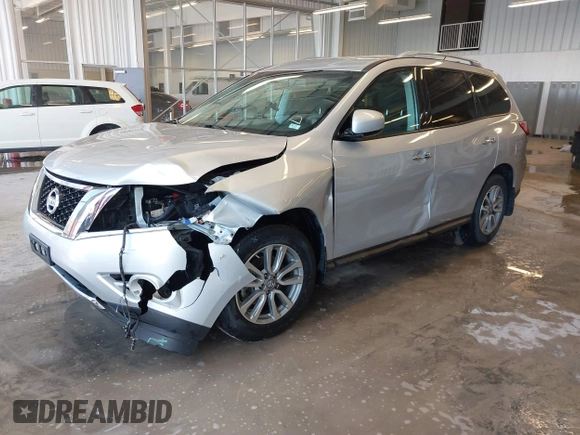 2016 Nissan Pathfinder Platinum with VIN 5N1AR2MM1GC636319, listed as a IAAI auction lot 41604985 with 138,053 mi miles. Bid and sale history available at carsss.com. Image 20.