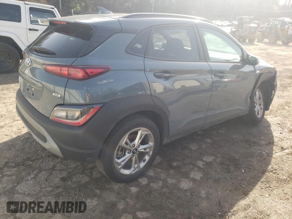 2022 Hyundai Kona SEL with VIN KM8K3CAB6NU788876, listed as a Copart auction lot 42305193 with 5,497 mi miles. Bid and sale history available at carsss.com. Image 3.