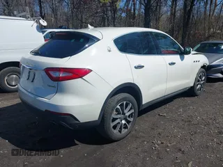 2017 Maserati Levante с VIN ZN661XUA6HX210610, выставлен на аукционе IAAI как лот 41867196 с пробегом 87 484 миль миль и . История ставок и продаж доступна на DreamBid. Изображение 4.