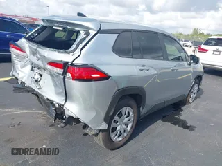 2024 Toyota Corolla Cross L with VIN 7MUAAAAG2RV116884, listed as a IAAI auction lot 42288475 with 10,539 mi miles and . Bid and sale history available at DreamBid. Image 4.
