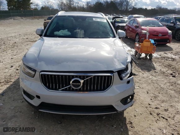 2020 Volvo XC40 Inscription with VIN YV4162UL3L2190773, listed as a Copart auction lot 86715034 with 55,783 mi miles and Salvage Title. Bid and sale history available at carsss.com. Image 5.