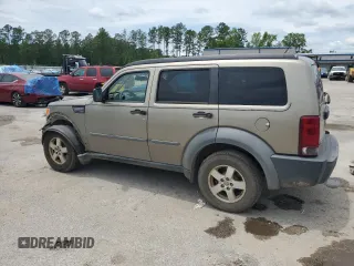 2007 Dodge Nitro SXT z VIN 1D8GT28KX7W596489, wystawiony jako Copart lot #56151355 z przebiegiem 295 949 mil mil oraz Szkoda całkowita • Salvage title. Historia ofert i sprzedaży dostępna na DreamBid. Obrazek 2.