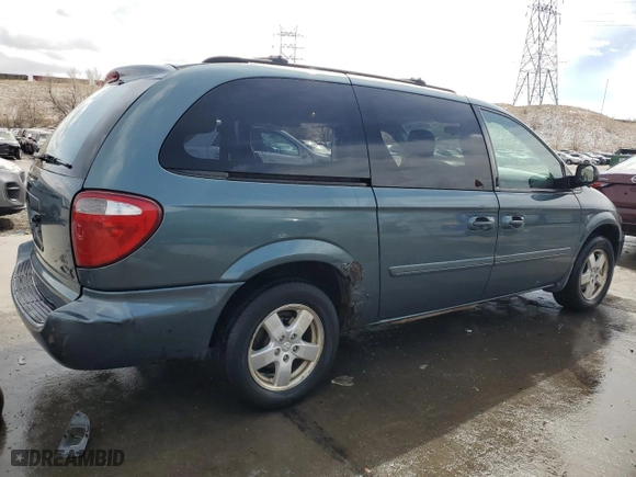 2006 Dodge Grand Caravan SXT with VIN 2D8GP44L16R918815, listed as a Copart auction lot 49897295 with 195,286 mi miles and Salvage Title. Bid and sale history available at carsss.com. Image 3.