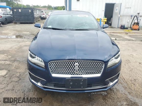 2017 Lincoln MKZ Premiere z VIN 3LN6L5A93HR656860, wystawiony jako Copart lot #56685915 z przebiegiem 60 558 mil mil oraz Szkoda całkowita • Salvage title. Historia ofert i sprzedaży dostępna na DreamBid. Obrazek 5.