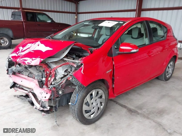 2015 Toyota Prius c One with VIN JTDKDTB33F1581101, listed as a IAAI auction lot 41203345 with 23,941 mi miles. Bid and sale history available at carsss.com. Image 2.