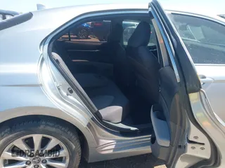 2019 Toyota Camry LE z VIN 4T1B11HK8KU789295, wystawiony jako IAAI lot #41993966 z przebiegiem 94 165 mil mil oraz . Historia ofert i sprzedaży dostępna na DreamBid. Obrazek 8.
