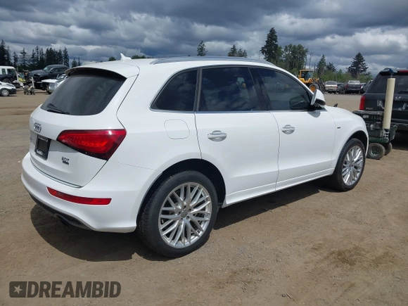 2017 Audi Q5 Premium Plus z VIN WA1M2AFPXHA074239, wystawiony jako IAAI lot #42200424 z przebiegiem 77 540 mil mil oraz . Historia ofert i sprzedaży dostępna na DreamBid. Obrazek 4.