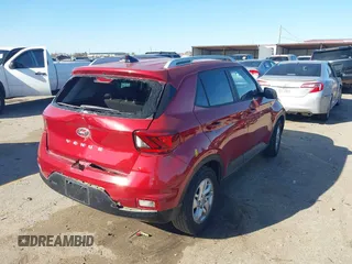 2020 Hyundai Venue SEL with VIN KMHRC8A3XLU018200, listed as a IAAI auction lot 41707122 with 21,529 mi miles. Bid and sale history available at carsss.com. Image 4.