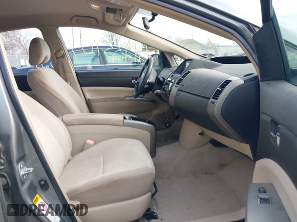 2004 Toyota Prius with VIN JTDKB20U940108513, listed as a IAAI auction lot 41933707 with 216,364 mi miles. Bid and sale history available at carsss.com. Image 5.