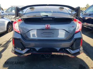 2018 Honda Civic Type R Touring z VIN SHHFK8G72JU204743, wystawiony jako Copart lot #67274552 z przebiegiem 66 041 mil mil oraz . Historia ofert i sprzedaży dostępna na DreamBid. Obrazek 6.