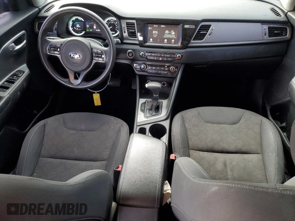 2017 Kia Niro FE with VIN KNDCB3LC7H5101503, listed as a Copart auction lot 43458795 with 217,609 mi miles and Salvage Title. Bid and sale history available at carsss.com. Image 8.