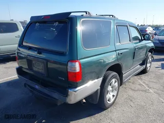 2000 Toyota 4Runner with VIN JT3GM84R1Y0068124, listed as a IAAI auction lot 41740823 with 156,371 mi miles. Bid and sale history available at carsss.com. Image 4.