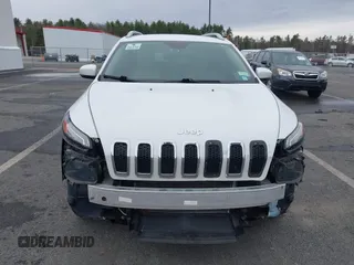 2017 Jeep Cherokee Latitude with VIN 1C4PJMCB6HW621929, listed as a IAAI auction lot 42016021 with 97,495 mi miles and . Bid and sale history available at DreamBid. Image 13.