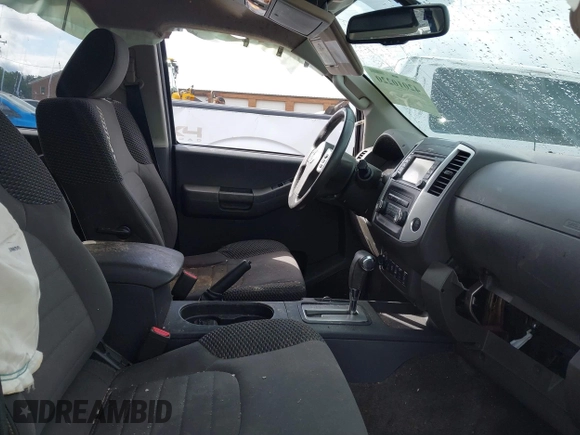 2014 Nissan Xterra X with VIN 5N1AN0NW4EN813172, listed as a IAAI auction lot 42010220 with 185,971 mi miles and . Bid and sale history available at DreamBid. Image 5.