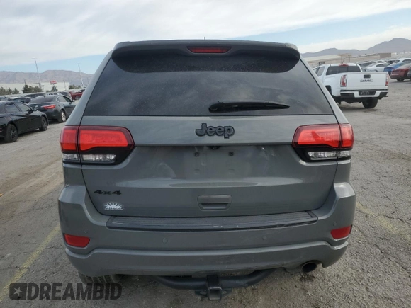 2020 Jeep Grand Cherokee Altitude z VIN 1C4RJFAG2LC257778, wystawiony jako Copart lot #53754825 z przebiegiem 97 595 mil mil oraz Szkoda całkowita • Salvage title. Historia ofert i sprzedaży dostępna na DreamBid. Obrazek 6.