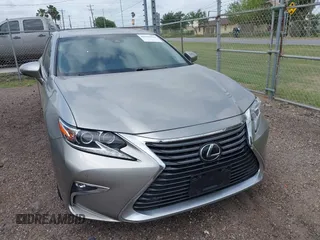 2016 Lexus ES 330 z VIN 58ABK1GG6GU034351, wystawiony jako IAAI lot #42167029 z przebiegiem 42 206 mil mil oraz . Historia ofert i sprzedaży dostępna na DreamBid. Obrazek 1.