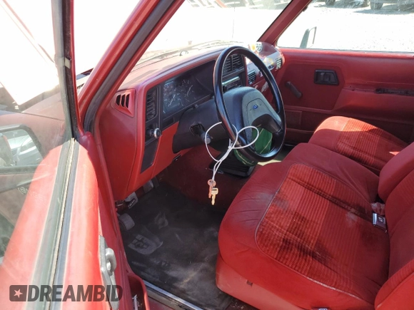1991 Ford Ranger XL z VIN 1FTCR14U5MPA33983, wystawiony jako Copart lot #65478595 z przebiegiem 41 952 mil mil oraz Czysty tytuł • Clean title. Historia ofert i sprzedaży dostępna na DreamBid. Obrazek 8.