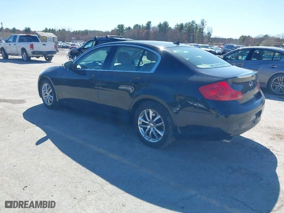 2007 Infiniti G35 Sedan G35x with VIN JNKBV61F17M808830, listed as a IAAI auction lot 42010110 with 237,881 mi miles. Bid and sale history available at carsss.com. Image 3.
