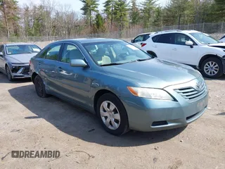2007 Toyota Camry CE with VIN 4T1BE46K07U690521, listed as a IAAI auction lot 42070933 with 171,758 mi miles. Bid and sale history available at carsss.com. Image 1.