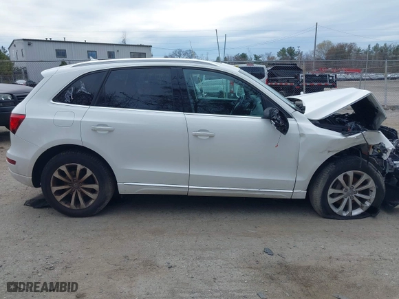 2015 Audi Q5 Premium with VIN WA1CFAFP6FA018604, listed as a IAAI auction lot 41919068 with 119,370 mi miles. Bid and sale history available at carsss.com. Image 13.