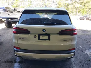 2022 BMW X5 xDrive40i with VIN 5UXCR6C03N9L92409, listed as a IAAI auction lot 42012166 with 40,947 mi miles and . Bid and sale history available at DreamBid. Image 16.