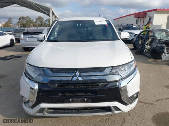 2019 Mitsubishi Outlander PHEV SEL with VIN JA4J24A51KZ044517, listed as a IAAI auction lot 41546023 with 170639 miles. Bid and sale history available at carsss.com. Image 12.
