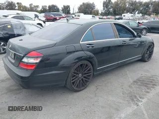 2007 Mercedes-Benz S 550 with VIN WDDNG71X57A054555, listed as a IAAI auction lot 42061165 with 127,885 mi miles and . Bid and sale history available at DreamBid. Image 4.