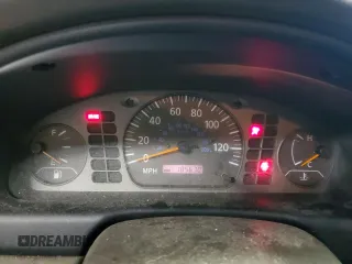 2001 Nissan Sentra GXE z VIN 3N1CB51D01L466508, wystawiony jako Copart lot #42597405 z przebiegiem 185 670 mil mil oraz Szkoda całkowita • Salvage title. Historia ofert i sprzedaży dostępna na DreamBid. Obrazek 9.