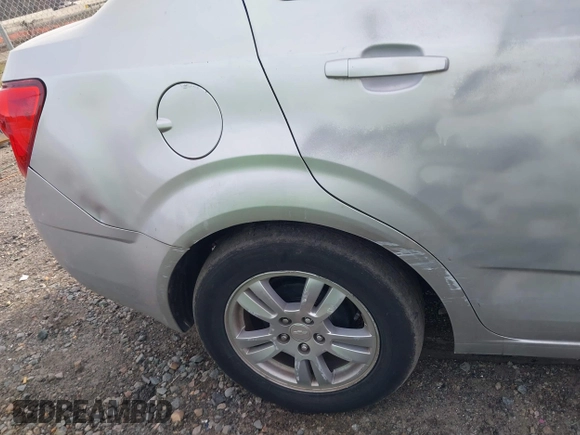 2013 Chevrolet Sonic LT with VIN 1G1JC5SH1D4205197, listed as a IAAI auction lot 41623803 with 153,666 mi miles and . Bid and sale history available at DreamBid. Image 15.