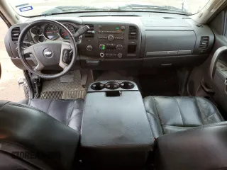 2011 Chevrolet Silverado 1500 LT with VIN 3GCPKSE34BG329015, listed as a Copart auction lot 50697355 with 248,524 mi miles and Salvage Title. Bid and sale history available at DreamBid. Image 8.