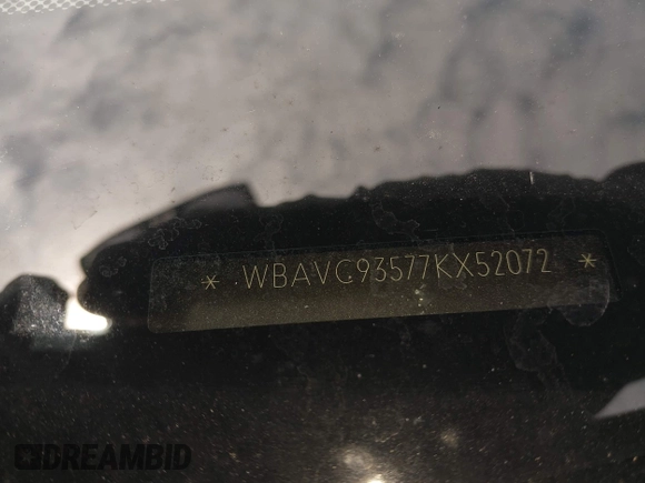 2007 BMW 3 Series 328xi z VIN WBAVC93577KX52072, wystawiony jako IAAI lot #42615912 z przebiegiem 138 000 mil mil oraz . Historia ofert i sprzedaży dostępna na DreamBid. Obrazek 18.