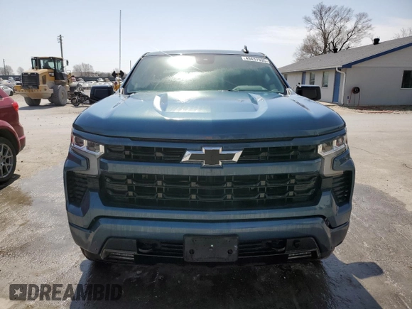 2024 Chevrolet Silverado 1500 RST with VIN 1GCUDEE82RZ190913, listed as a Copart auction lot 49437995 with 7,038 mi miles and Salvage Title. Bid and sale history available at carsss.com. Image 5.