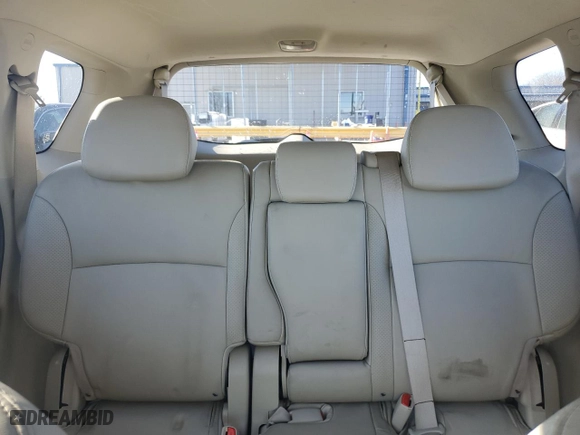 2008 Mitsubishi Outlander XLS with VIN JA4MT41X58Z010259, listed as a Copart auction lot 45865605 with 154,771 mi miles and Salvage Title. Bid and sale history available at carsss.com. Image 10.
