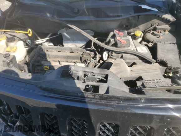 2014 Jeep Patriot Sport z VIN 1C4NJPBA9ED769615, wystawiony jako Copart lot #56385725 z przebiegiem 185 603 mil mil oraz Szkoda całkowita • Salvage title. Historia ofert i sprzedaży dostępna na DreamBid. Obrazek 11.