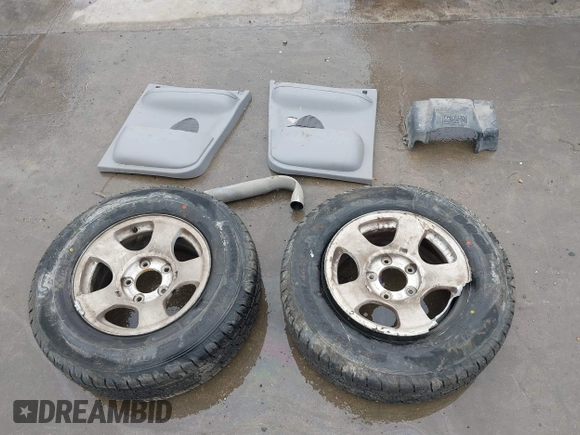 2001 Ford F-150 XL с VIN 1FTRX17L21NA88319, выставлен на аукционе IAAI как лот 41476671 с пробегом Не указан миль и . История ставок и продаж доступна на DreamBid. Изображение 12.