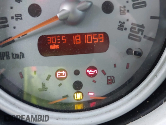 2002 MINI Hardtop with VIN WMWRC33412TC34549, listed as a IAAI auction lot 41585558 with 181,059 mi miles and . Bid and sale history available at DreamBid. Image 7.