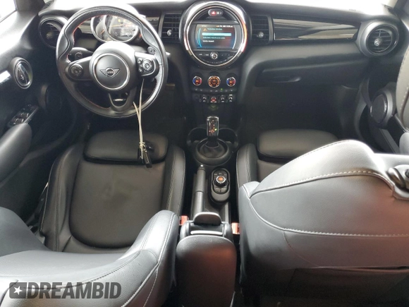 2021 MINI Hardtop 4 Door Cooper S with VIN WMWXU9C0XM2M90621, listed as a Copart auction lot 52513635 with 57,419 mi miles and Salvage title. Bid and sale history available at DreamBid. Image 8.