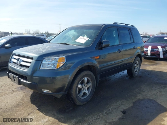 2006 Honda Pilot EX-L with VIN 5FNYF28546B015821, listed as a IAAI auction lot 41529408 with 145,209 mi miles. Bid and sale history available at carsss.com. Image 2.