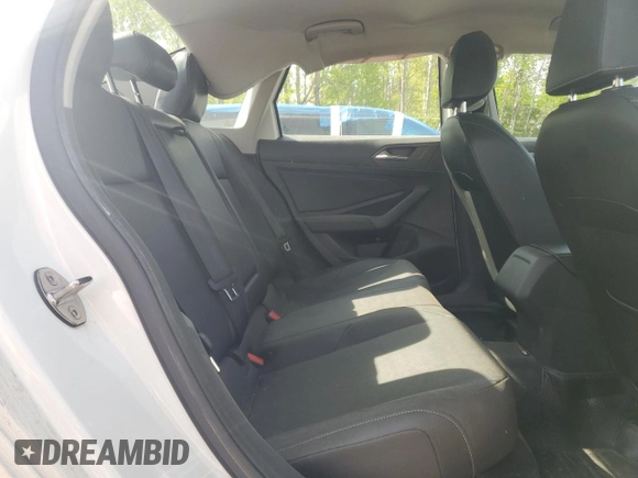 2020 Volkswagen Jetta SEL with VIN 3VWEB7BU3LM021397, listed as a Copart auction lot 57033645 with 141,288 mi miles and Clean title. Bid and sale history available at DreamBid. Image 10.