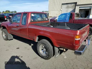 1993 Toyota Pickup DLX с VIN 4TAVN13D3PZ126673, выставлен на аукционе Copart как лот 72375914 с пробегом 197 409 миль миль и Списание • Salvage title. История ставок и продаж доступна на DreamBid. Изображение 2.