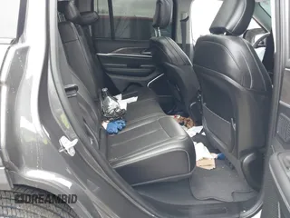 2024 Jeep Grand Cherokee z VIN 1C4RJYB6XR8955858, wystawiony jako IAAI lot #41724210 z przebiegiem Nie podano mil oraz . Historia ofert i sprzedaży dostępna na DreamBid. Obrazek 8.